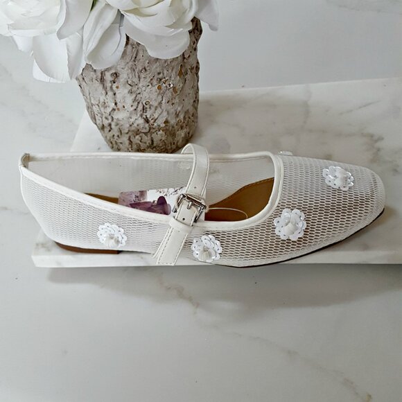 NEW! MARY JANE FLATS SEQUIN FLOWERS MESH - Picture 2 of 5
